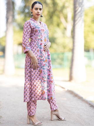 Roz Nidhi Set Of Kurta Pants Dupatta