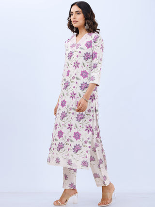 Aina Pari Set Of Kurta Pants Dupatta