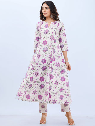 Aina Mehreen Set Of Kalidar Kurta Pants Dupatta