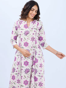 Aina Mehreen Set Of Kalidar Kurta Pants Dupatta