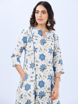 Aina Damini Set Of Kalidar Kurta Pants Dupatta