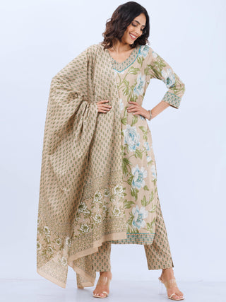 Aina Falak Set Of Kurta Pants Dupatta