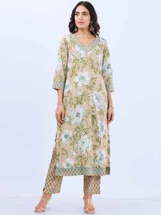 Aina Falak Set Of Kurta Pants Dupatta