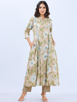 Aina Naina Set Of Kalidar Kurta Pants Dupatta