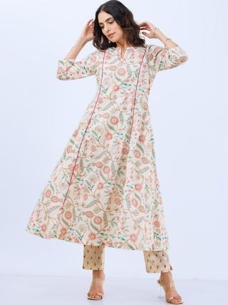 Aina Pooja Set Of Kalidar Kurta Pants Dupatta