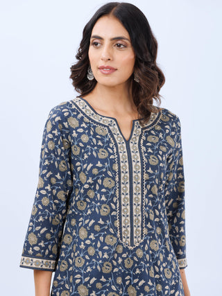 Aina Madhuri Set Of Kurta Pants Kota Dupatta