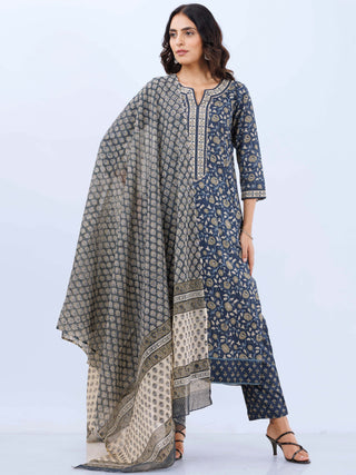 Aina Madhuri Set Of Kurta Pants Kota Dupatta