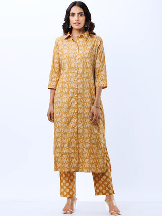 Aina Priya Set Of Kurta Pants Dupatta