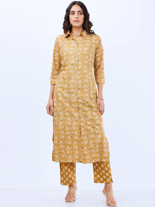 Aina Priya Set Of Kurta Pants Dupatta