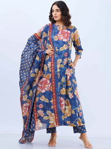 Aina Medha Set Of Kalidar Kurta Pants Dupatta