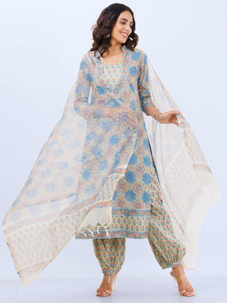 Aina Ritu Set Of Kurta Pants Kota Dupatta