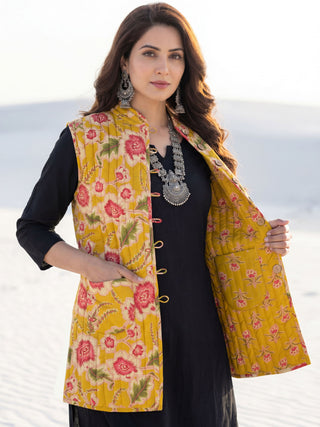 Shishir Heena Quilted Reversible Sleeveless Jacket