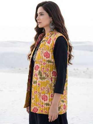 Shishir Heena Quilted Reversible Sleeveless Jacket