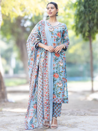 Roz Anya Set Of Kurta Pants Dupatta