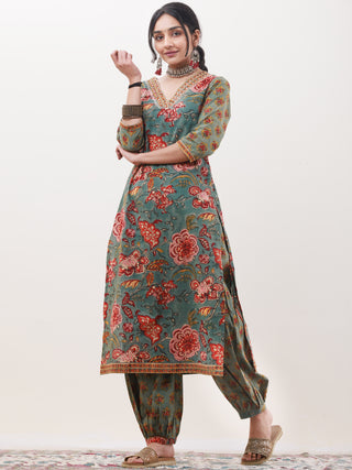 Gazal Farhat Set Of Kurta Salwar Pants Dupatta