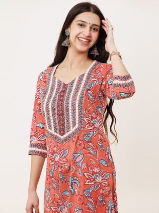 Rozana Adab Set Of Kurta Pants Dupatta