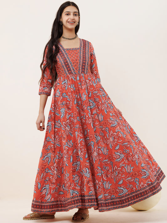 Fiza Lamha Long Flared Dress