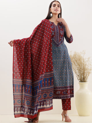 Ajrakh Rukshar Set Of Kurta Pants Dupatta