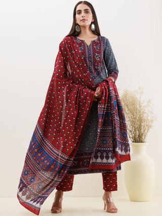 Ajrakh Rukshar Set Of Kurta Pants Dupatta