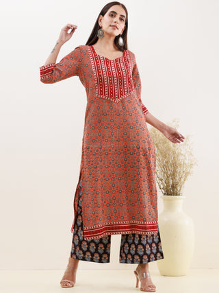 Ajrakh Dia Set Of Kurta Pants Dupatta