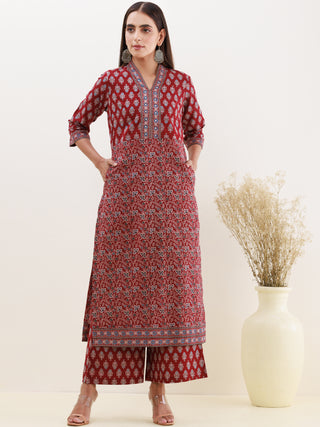 Ajrakh Manal Set Of Kurta Pants Dupatta