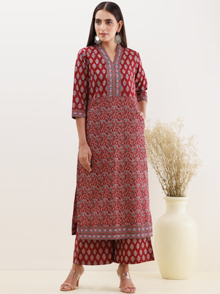 Ajrakh Manal Set Of Kurta Pants Dupatta