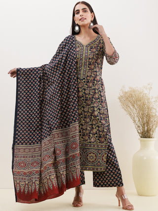 Ajrakh Falak Set Of Kurta Pants Dupatta