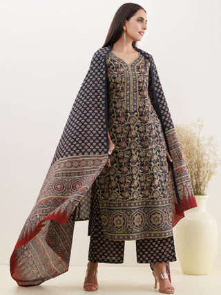 Ajrakh Falak Set Of Kurta Pants Dupatta