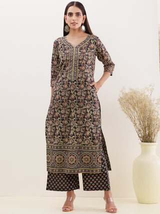 Ajrakh Falak Set Of Kurta Pants Dupatta