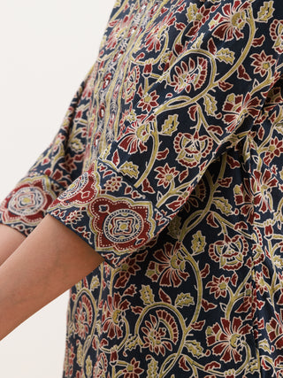 Ajrakh Falak Kurta
