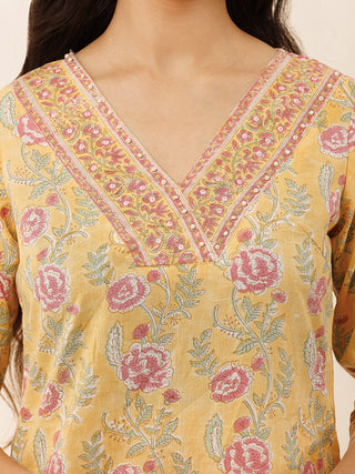 Hand Block Printed Cotton Fabric Per Meter - F001F2750