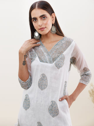 Rozana Sunaina Set Of Kota Doria Kurta Pants Dupatta