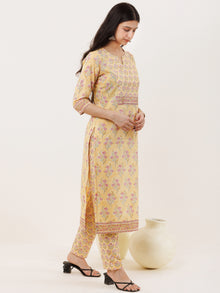 Rozana Rukshar Set Of Kurta Pants Kota Doria Dupatta