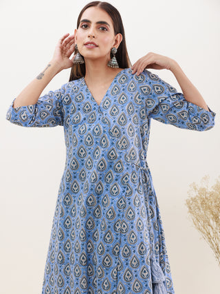 Rozana Charu Angrakha Kurta