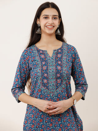 Rozana Neelam Set Of Kurta Pants Kota Doria Dupatta