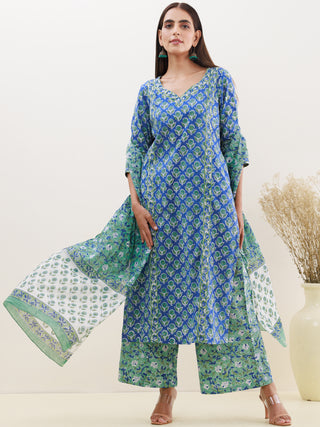 Rozana Pariza Set Of Kurta Pants Dupatta