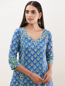 Rozana Pariza Kurta