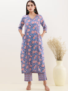 Rozana Karuna Set Of Kurta Pants Dupatta