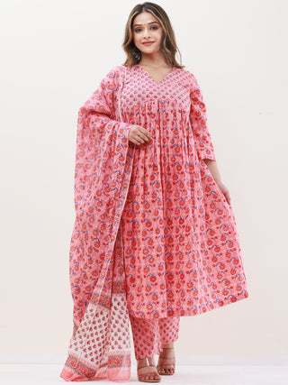 Gazal Mehak Set Of Anarkali Pants Dupatta