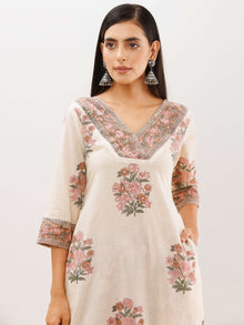 Rozana Alia Set Of Kurta Salwar Pants Dupatta