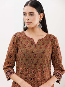 Ajrakh Samah Set Of Kurta With Pockets Pants Dupatta