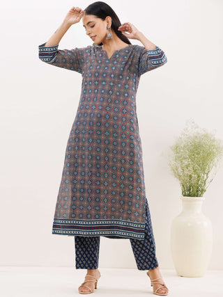 Ajrakh Raina Set Of Kurta Pants Dupatta