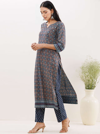 Ajrakh Raina Set Of Kurta Pants Dupatta