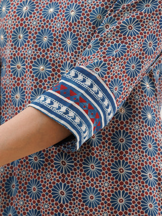 Ajrakh Raina Set Of Kurta Pants Dupatta