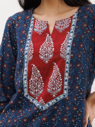 Ajrakh Damini Set Of Kurta With Pockets Pants Dupatta