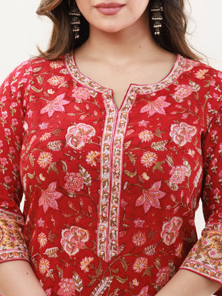 Gazal Veena Set Of Kurta Pants Dupatta