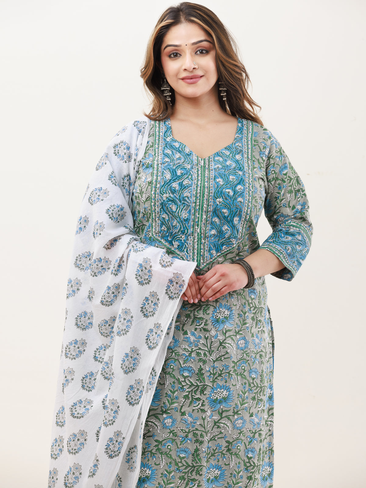 Gazal Sejal Set Of Kurta Pants Dupatta