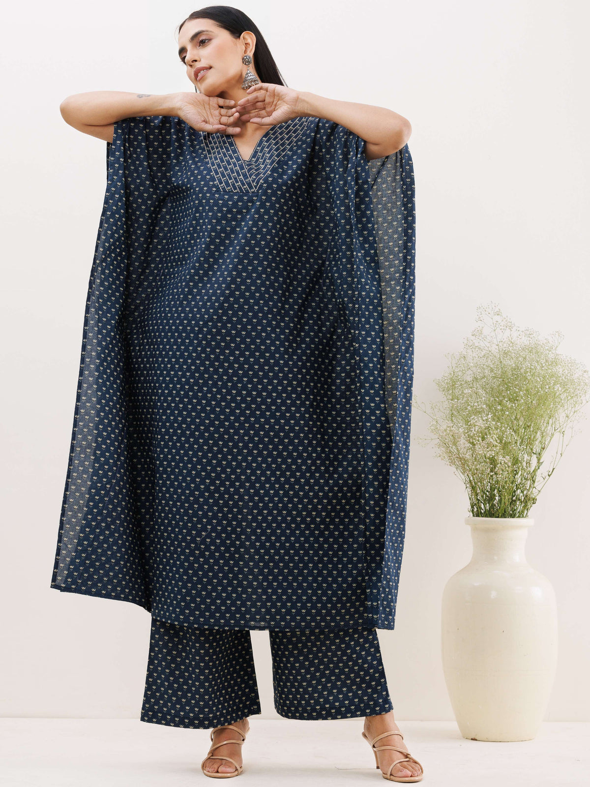 Sukoon Aaina Kaftan Co-ord Set