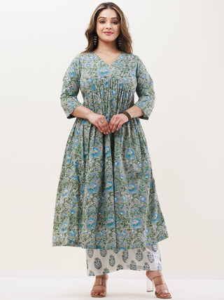 Gazal Anaya Set Of Anarkali Pants Dupatta