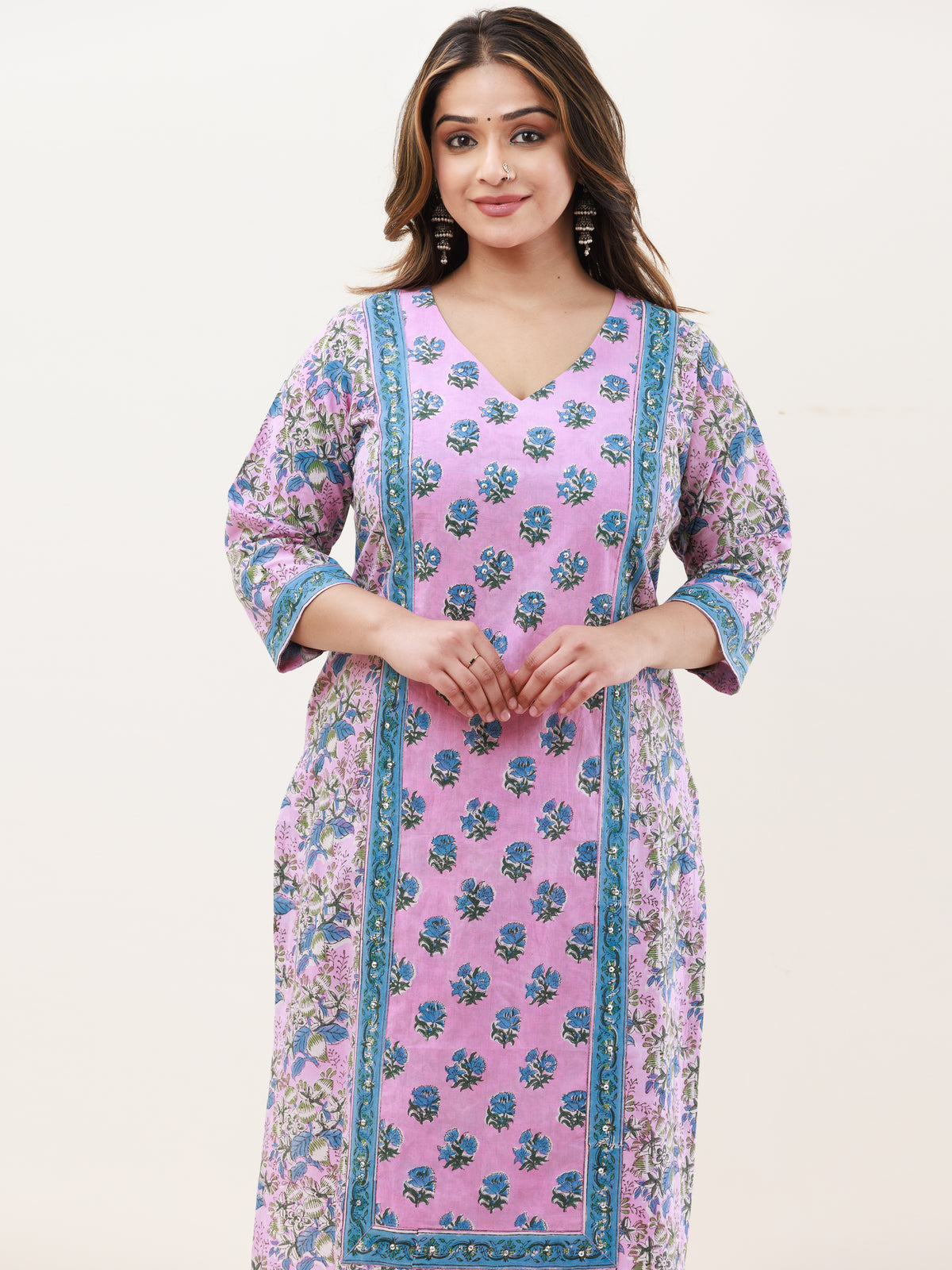 Gazal Noori Straight Kurta